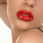 Как увеличить объем губ реально и визуально – популярные средства и личные советы косметолога