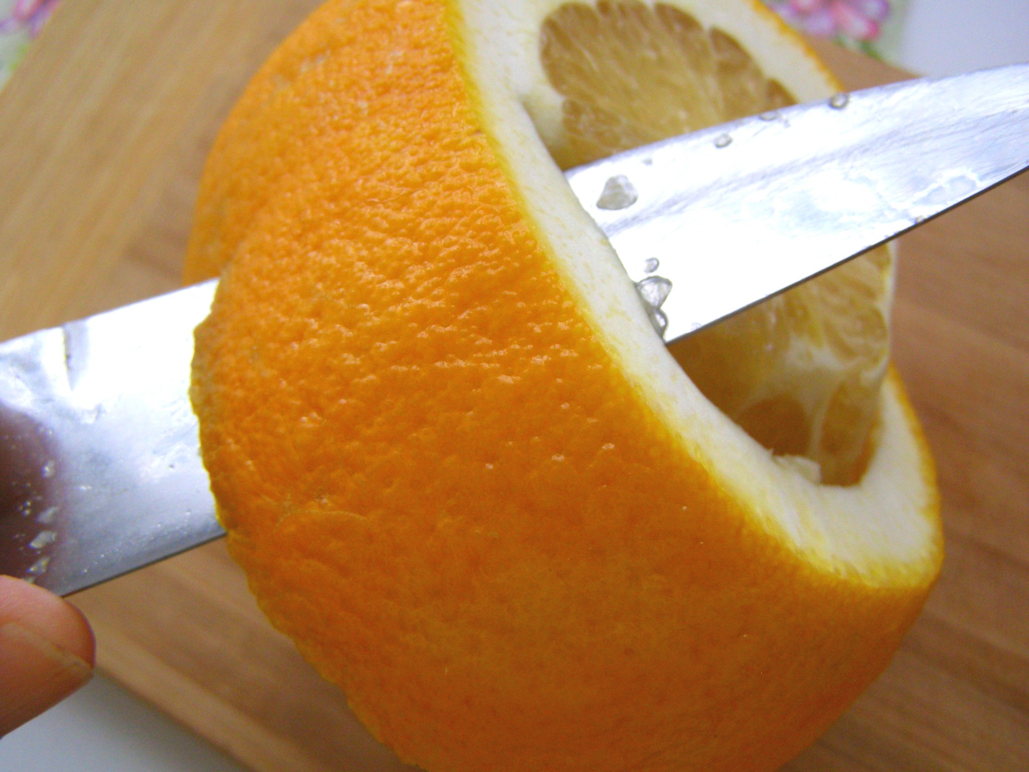 Очистим апельсин